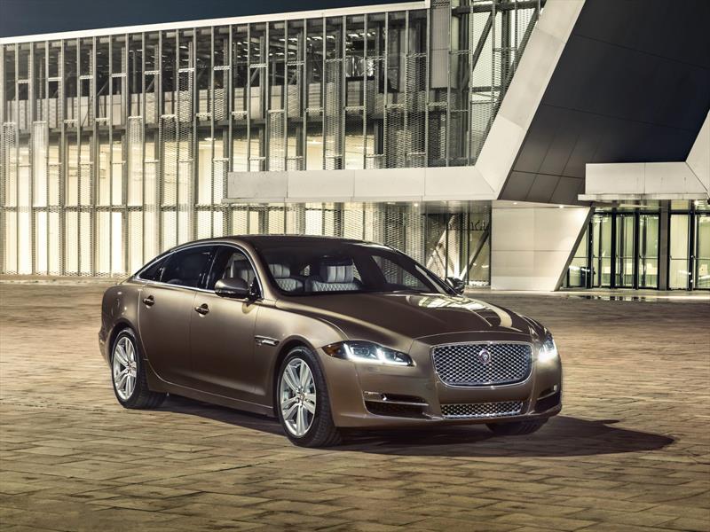 Jaguar XJ renovado