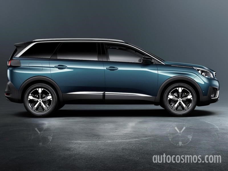 Peugeot 5008 en París