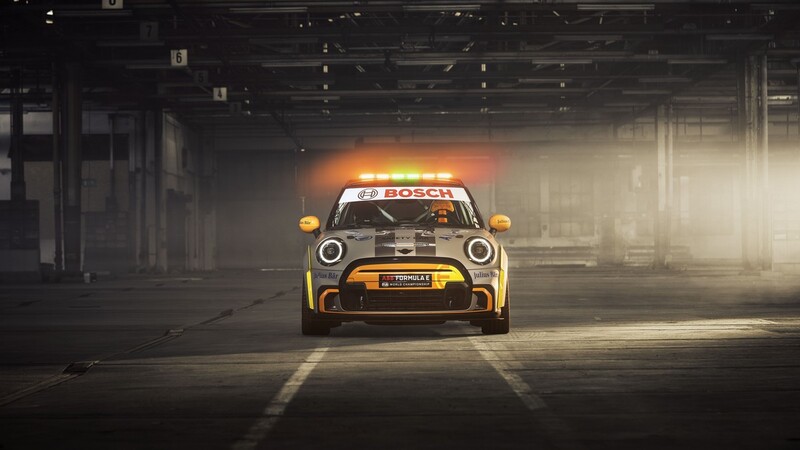 MINI Electric Pacesetter