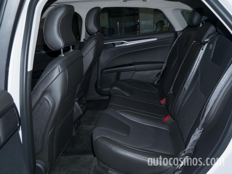 Nuevo Ford Mondeo a prueba