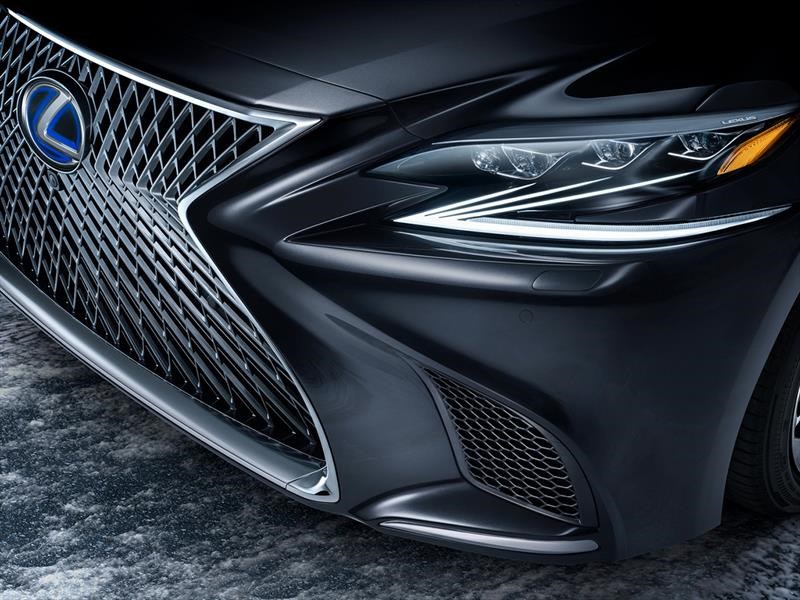 Lexus LS500h