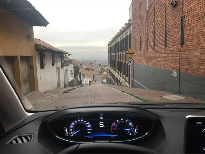Test Drive Peugeot 3008