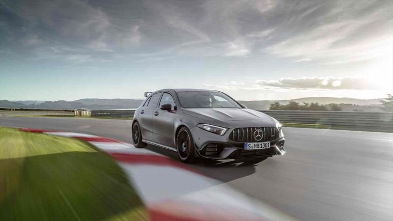 Mercedes-AMG A 45 y CLA 45