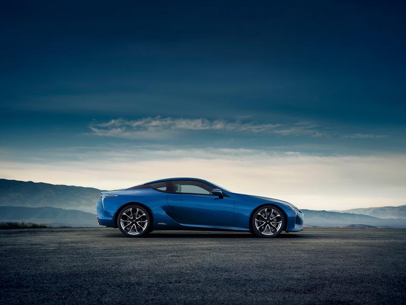 Lexus LC500h