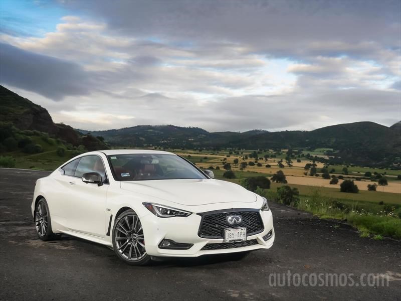 Infiniti Q60 2017