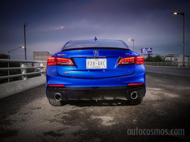 Acura TLX 2018