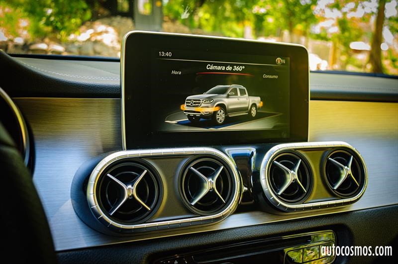 Mercedes Clase X 2018 - World Premiere en Chile