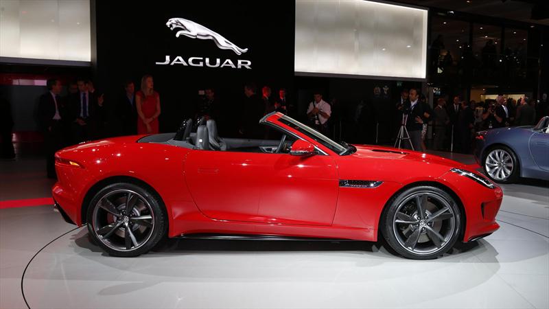 Jaguar F-Type se presenta en el Salón de París