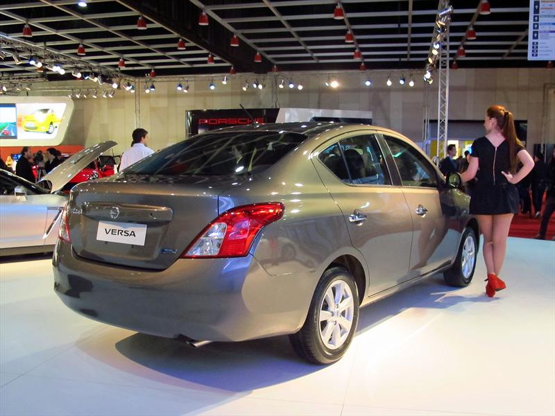 Nissan Versa