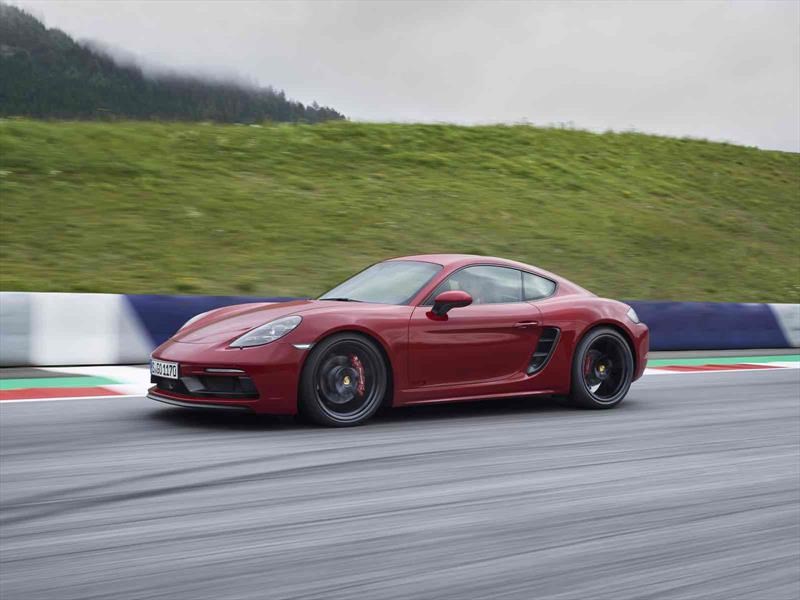 Porsche 718 Boxster GTS y 718 Cayman GTS