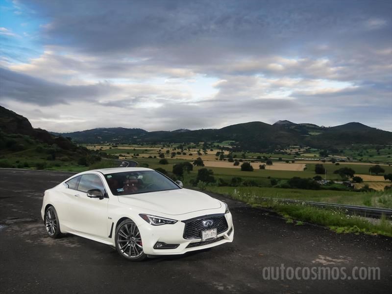 Infiniti Q60 2017