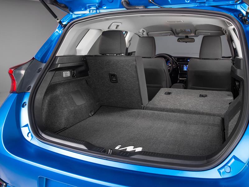 Scion iM 2016