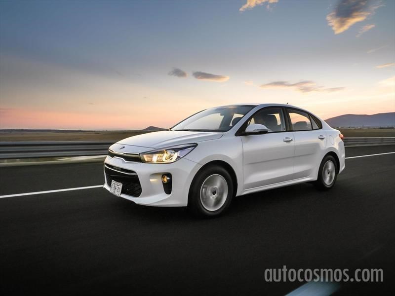 KIA Rio Sedán 2018