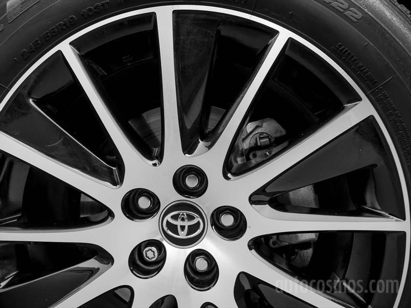 Toyota Highlander 2017