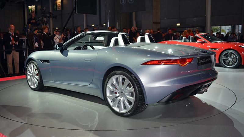 Jaguar F-Type se presenta en el Salón de París