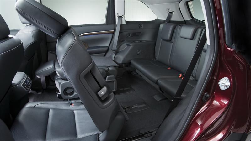 Toyota Highlander 2014 debuta