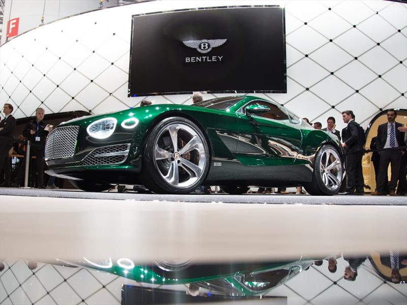 Bentley EXP 10 Speed 6 Concept