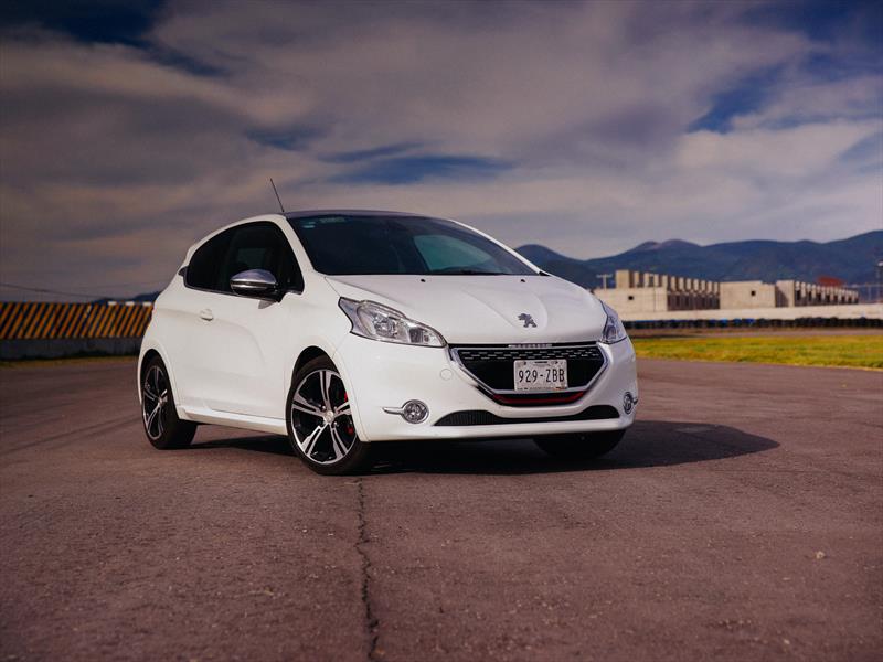 Peugeot 208 Gt 2014