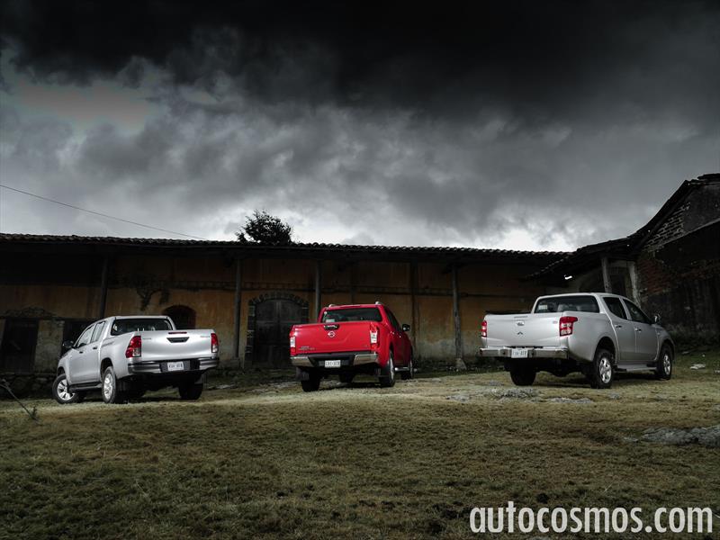 Nissan NP300 vs Toyota Hilux vs Mitsubishi L200
