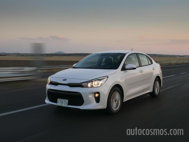 KIA Rio Sedán 2018
