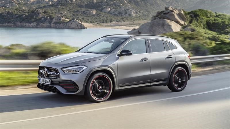 Mercedes Benz GLA 2021