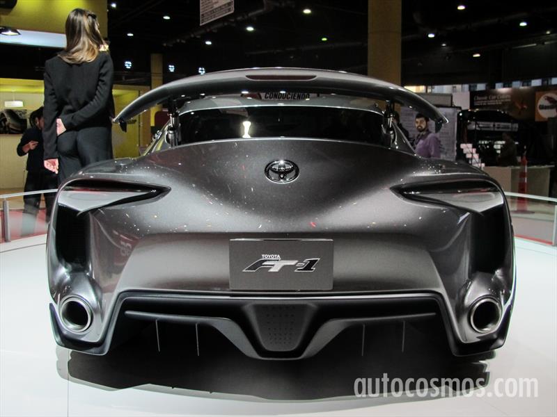 Toyota en el Salón de Buenos Aires 2015