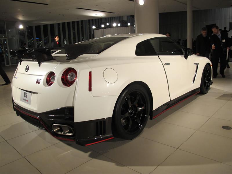 Nissan GT-R Nismo 2014 se presenta