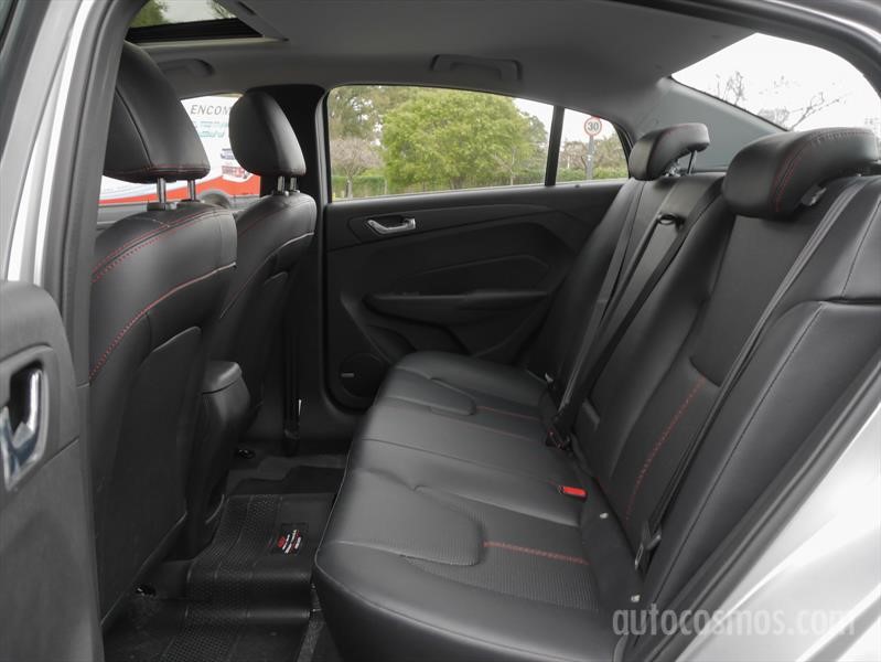 Chery Arrizo 5 a prueba