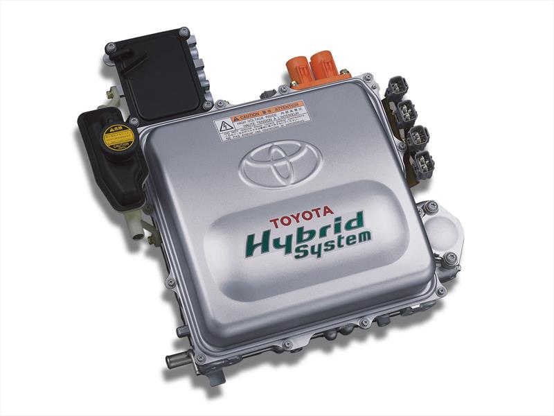 ¿Cómo funciona el Toyota Prius híbrido?