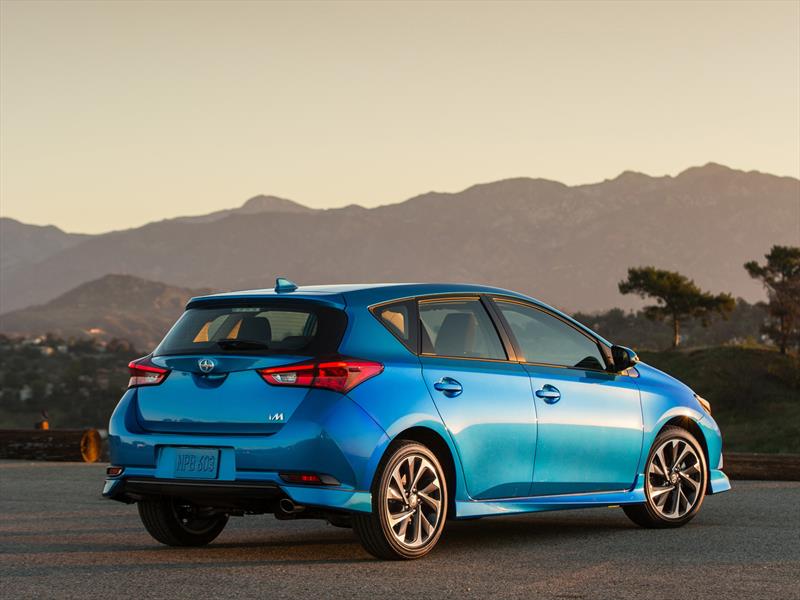 Scion iM 2016