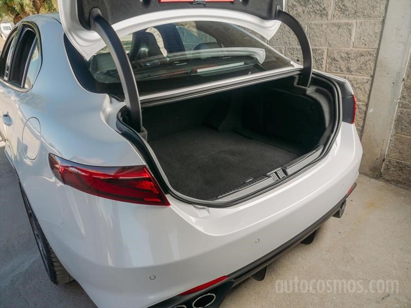 Alfa Romeo Giulia Quadrifoglio