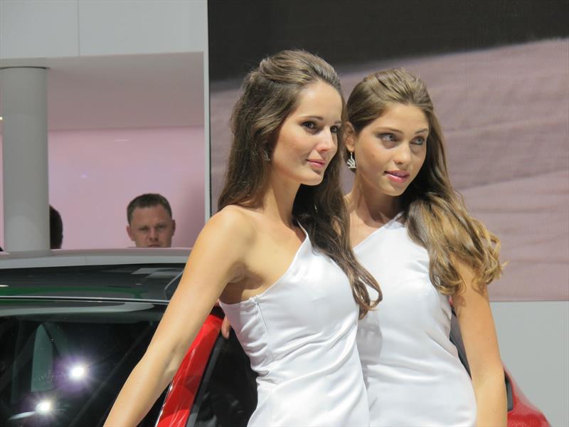 Las chicas del Salón de Frankfurt 2013
