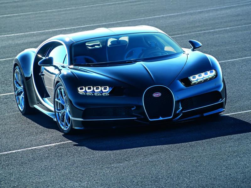 Bugatti Chiron 2016