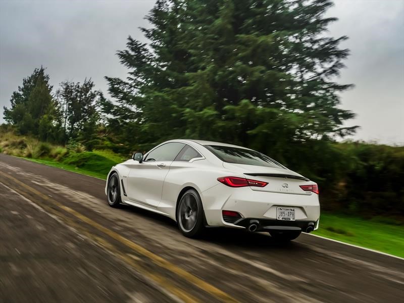 Infiniti Q60 2017