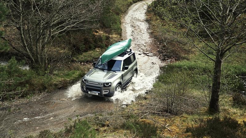 Land Rover Defender 2020
