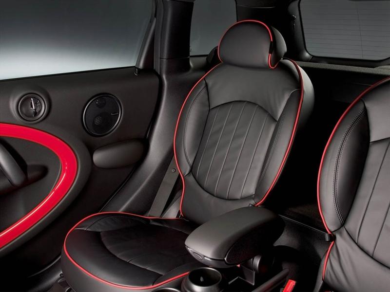 MINI Countryman John Cooper Works 2013