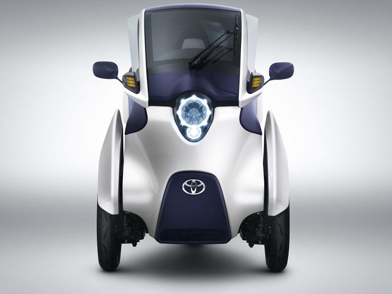 Toyota EV i-ROAD, un concept de tres ruedas