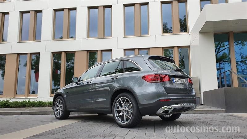 Mercedes-Benz GLC 300 e 2020