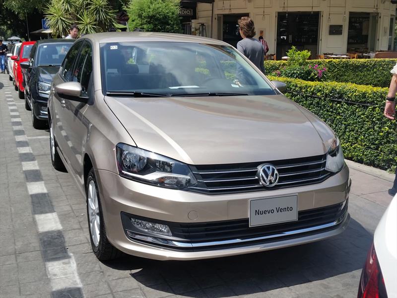 Volkswagen vento 2016