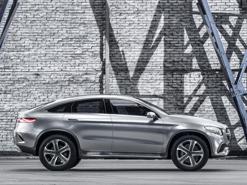 Mercedes Benz Concept Coupé SUV