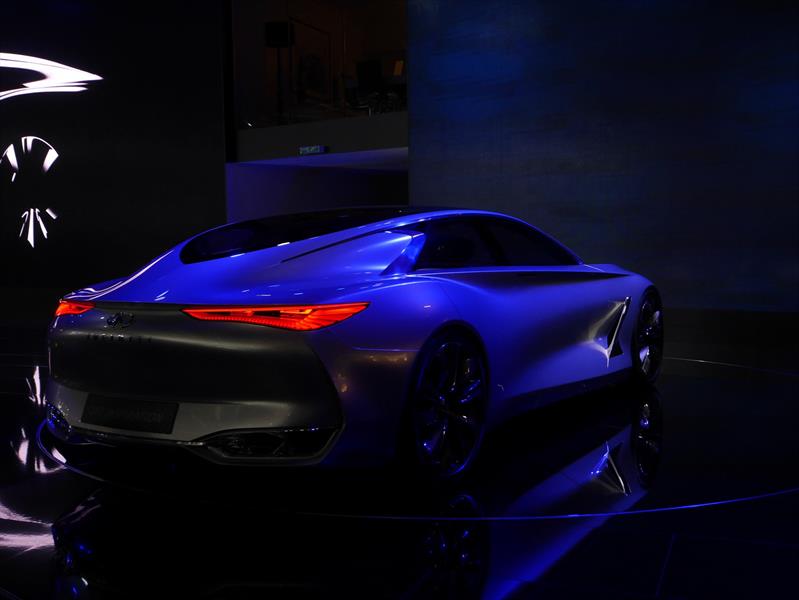 Infiniti Q80 Inspiration Concept