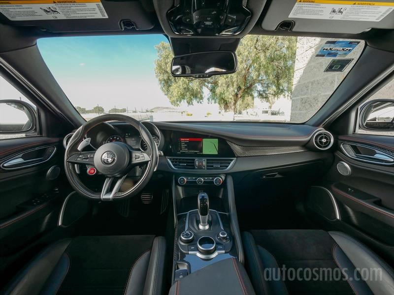 Alfa Romeo Giulia Quadrifoglio