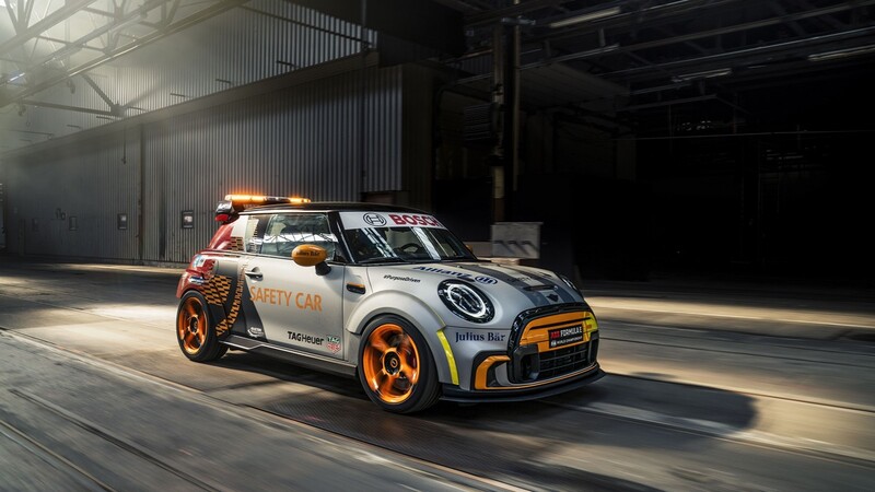 MINI Electric Pacesetter