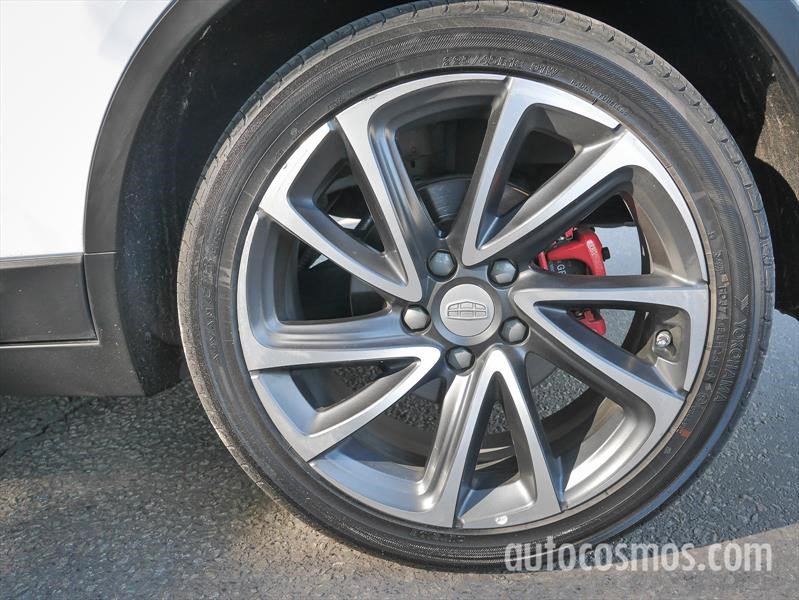 Geely Emgrand GS a prueba