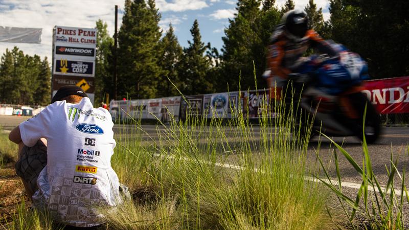 Pikes Peak International Hill Climb 2013