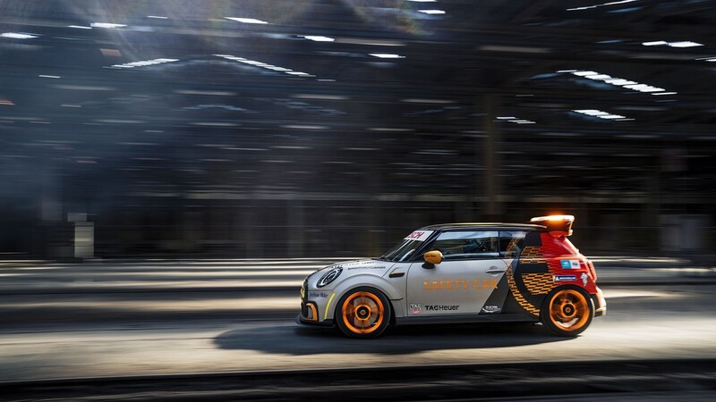 MINI Electric Pacesetter