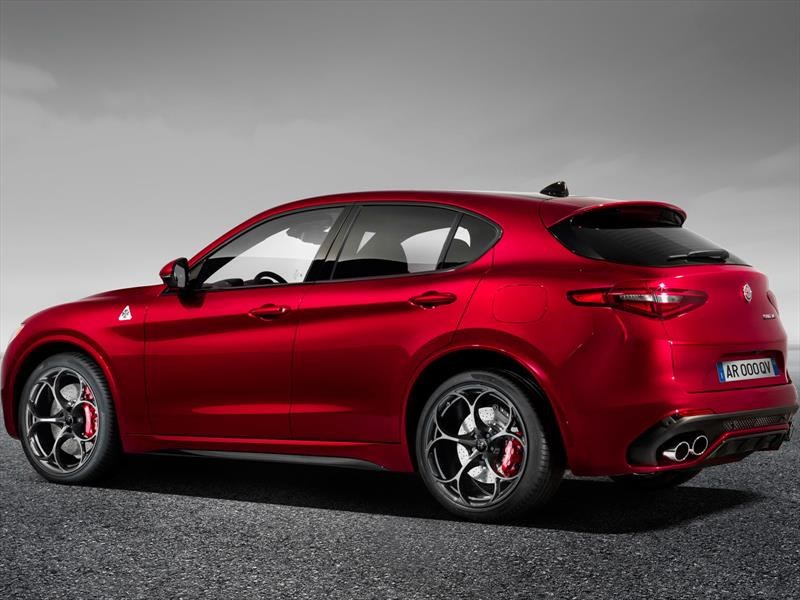 Alfa Romeo Stelvio 2018