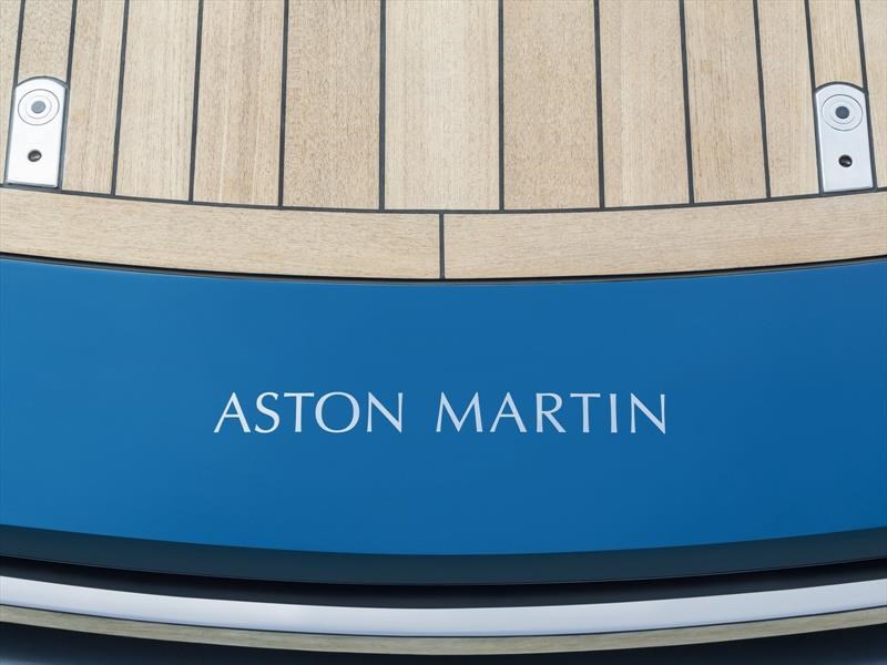 Aston Martin AM37