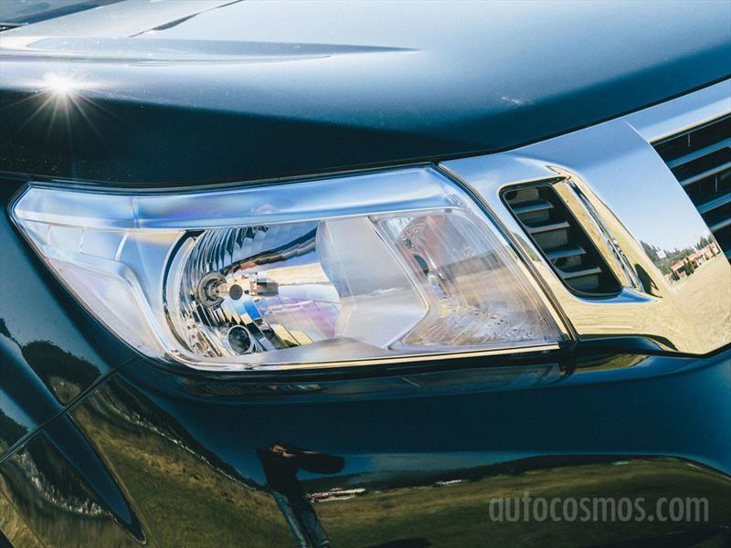 Nissan NP300 Frontier 2016