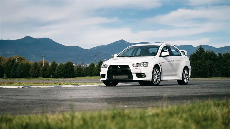 Mitsubishi Lancer Evolution X